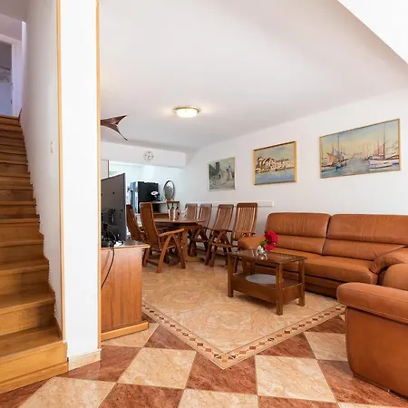 Villa Holiday House Popic Ražanj