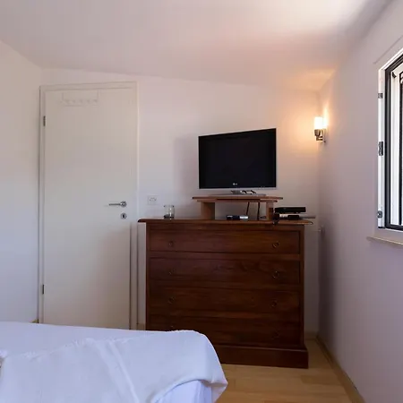 Villa Holiday House Popic *