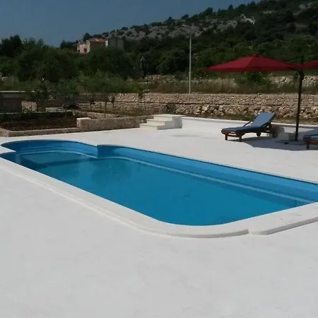 Holiday House Popic Ražanj