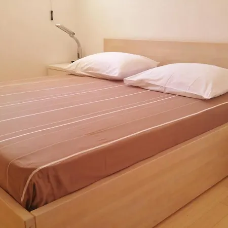 Holiday House Popic Villa
